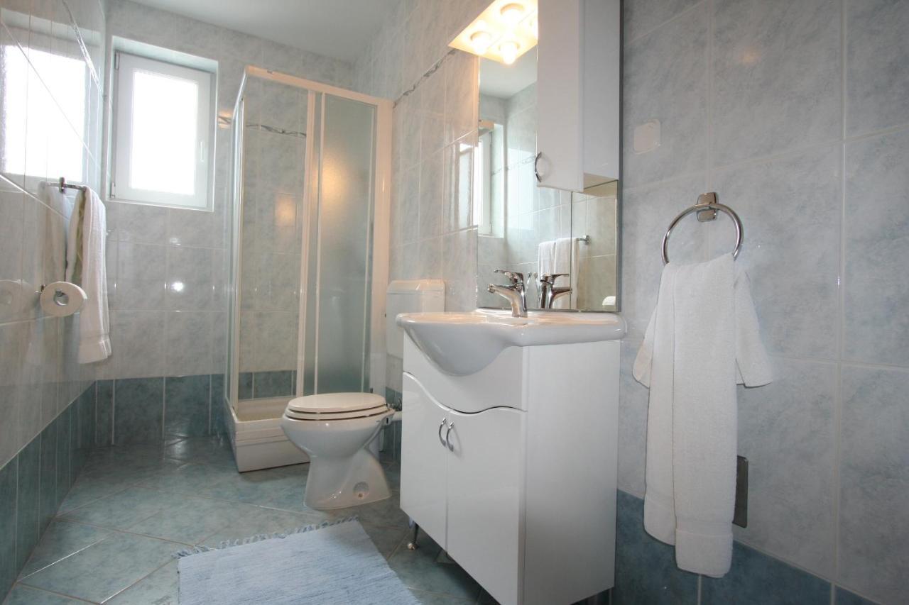 Apartments Bogovic Malinska Phòng bức ảnh